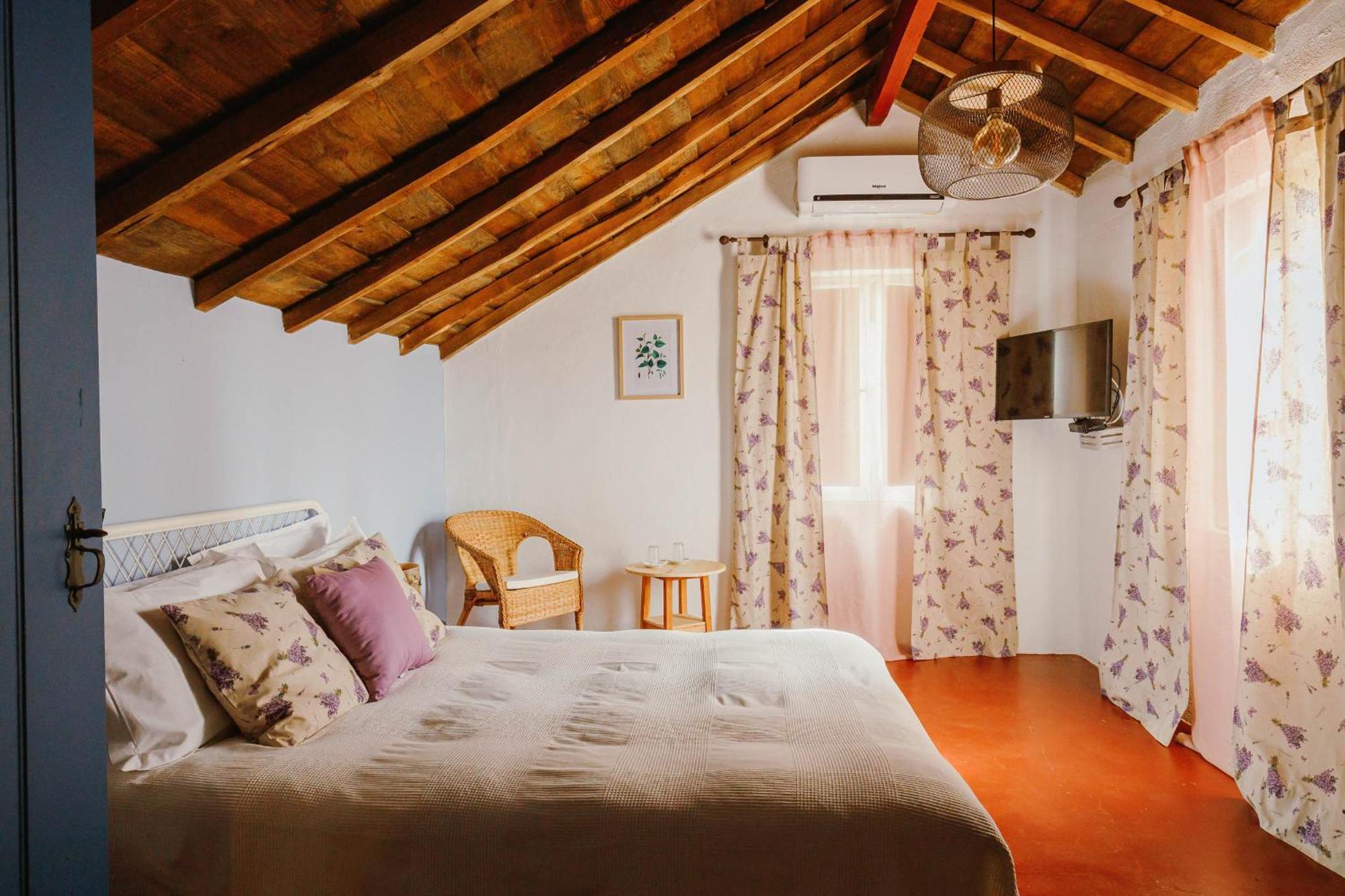 Monte Do Ramalho Villa Авис Екстериор снимка